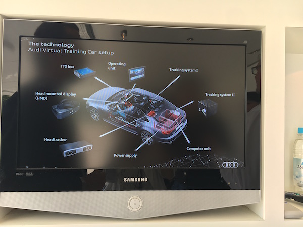 虛擬培訓(xùn)車上新增的各項設(shè)備